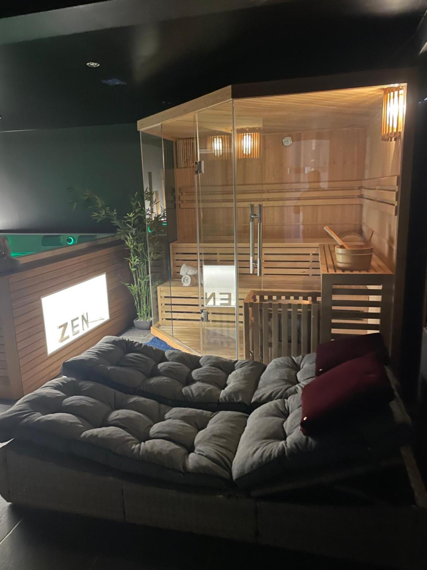 Linfinity Bed and Breakfast Baillonville Eksteriør billede